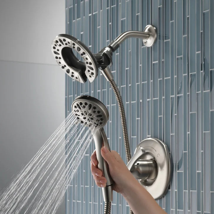 Delta Larkin Single Handle Tub and Shower Faucet