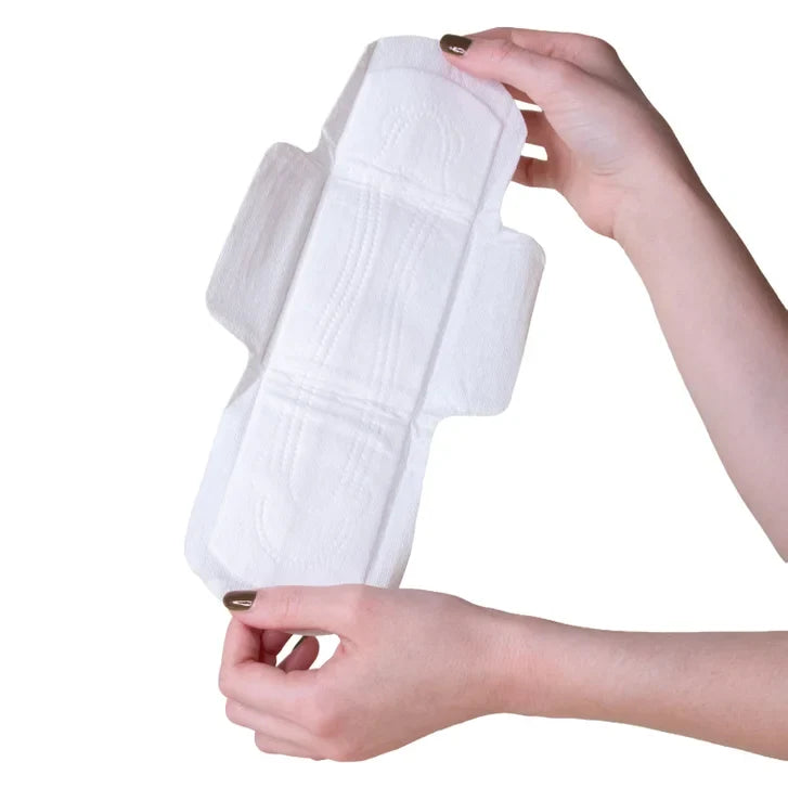 Iris + Arlo Organic Cotton Pads, 100-count