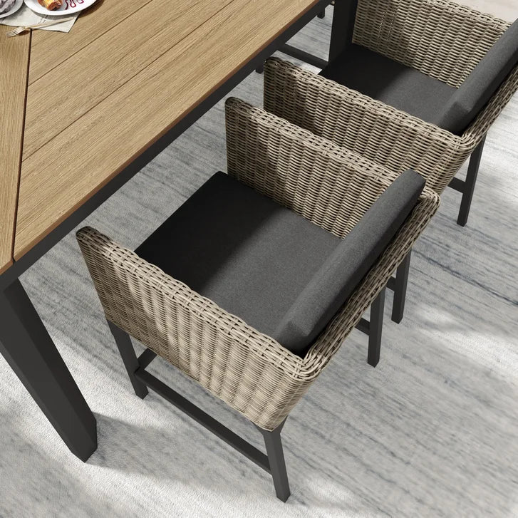 Aberdeen 9-piece Patio Dining Set