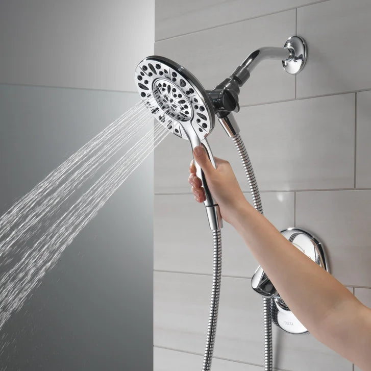 Delta Larkin Single Handle Tub and Shower Faucet
