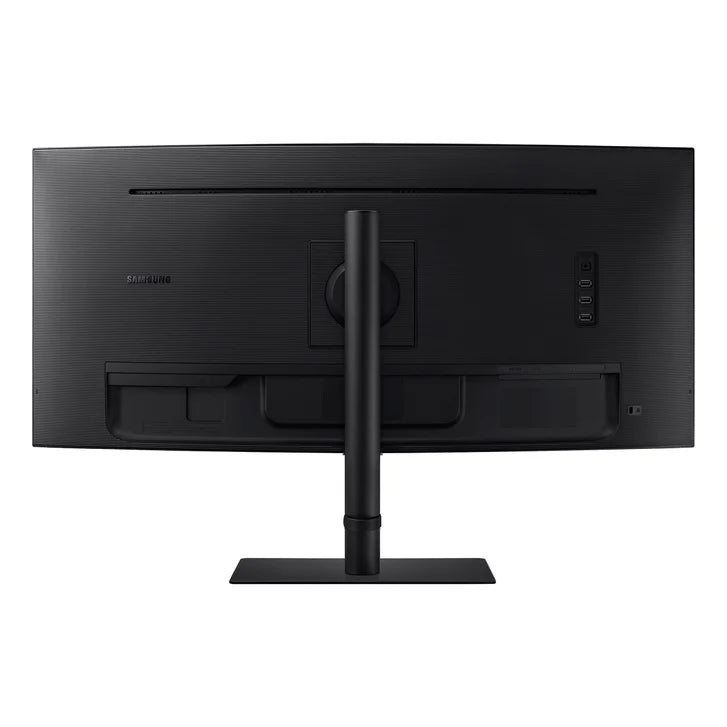 Samsung 34 in. UWQHD Curved Monitor (3440 × 1440)