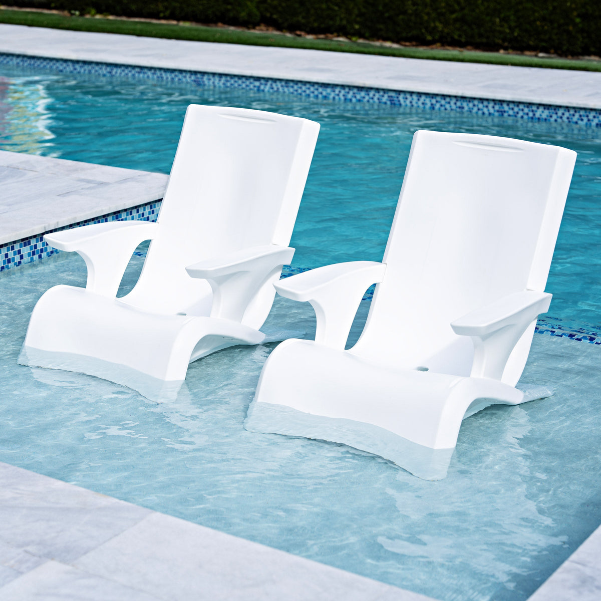 Step2 - Vero Poolside Adirondack Chair