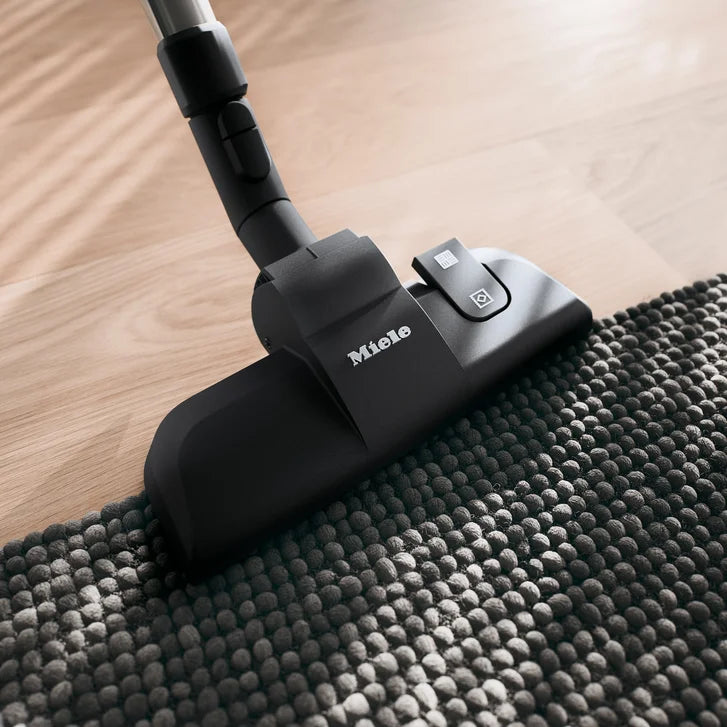 Miele Guard S1 Compact Canister Vacuum