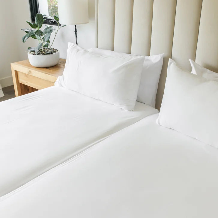 Jennifer Adams Split King Sheet Set, 7-piece