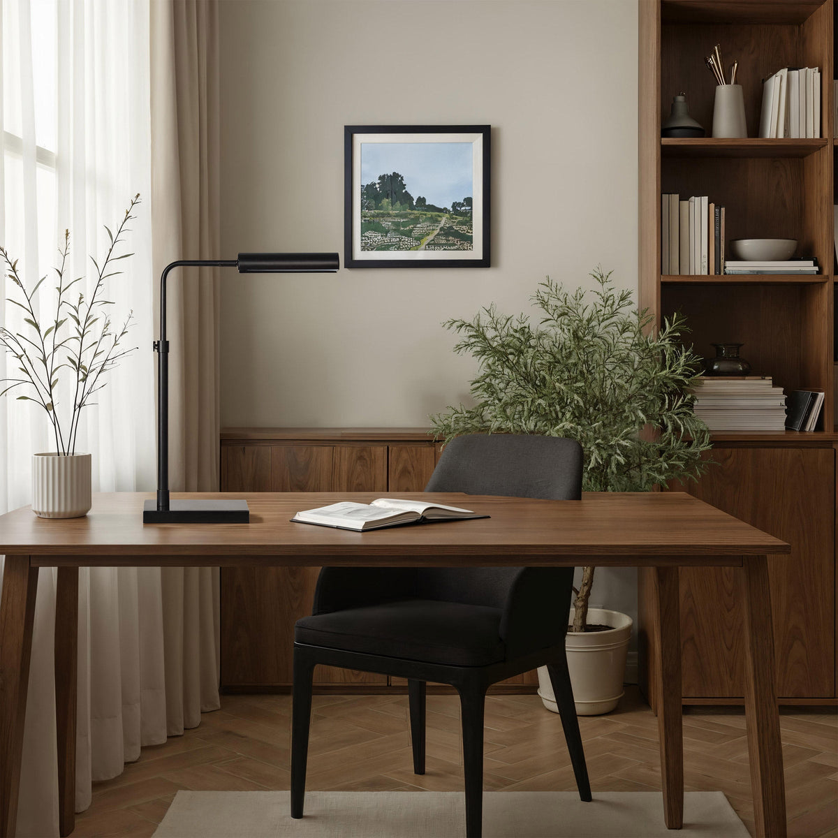 Fabby Table Lamp