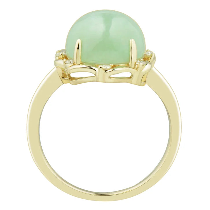 Oval Shaped Jade and Diamond Ring (0.10 ctw)