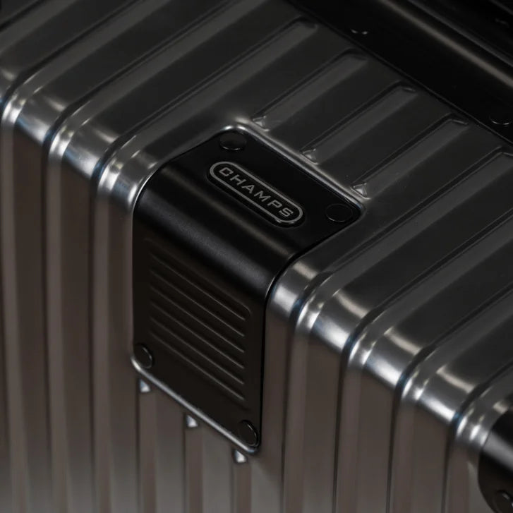 Champs Elite Collection Aluminum Carry-on