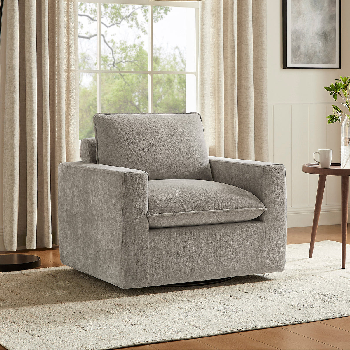 Aiden & Ivy – Sereen Fabric Swivel Accent Chair