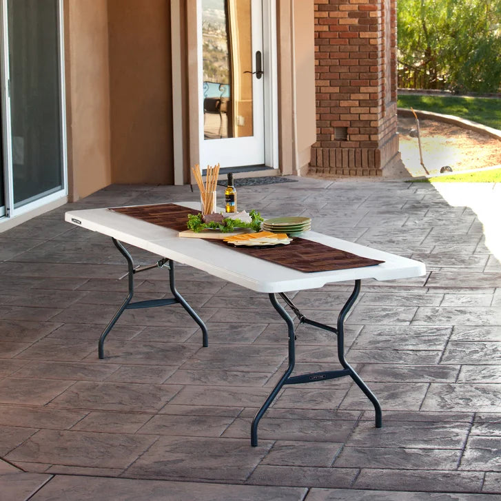 Lifetime 244 cm (8 ft.) Commercial Fold-in-Half Table