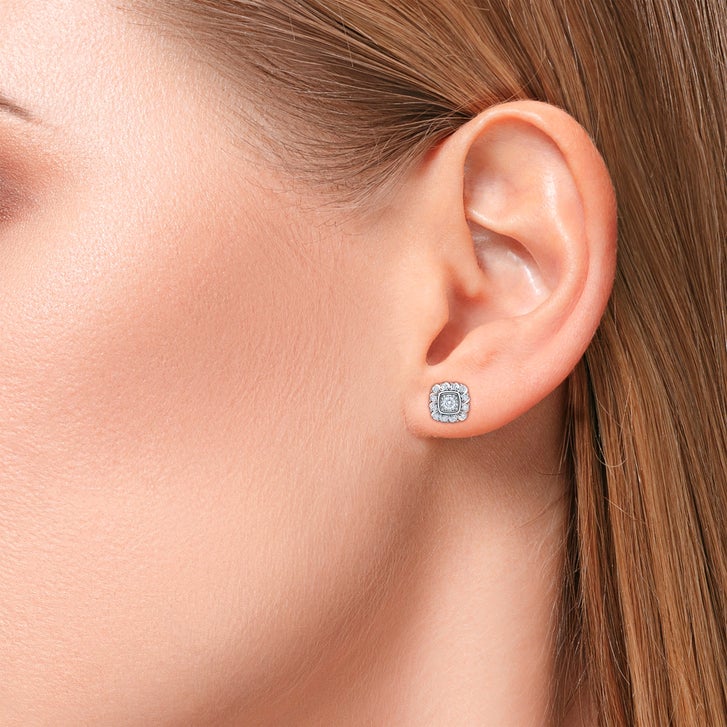 Round Brilliant Diamond Halo Earrings (0.22 ctw)