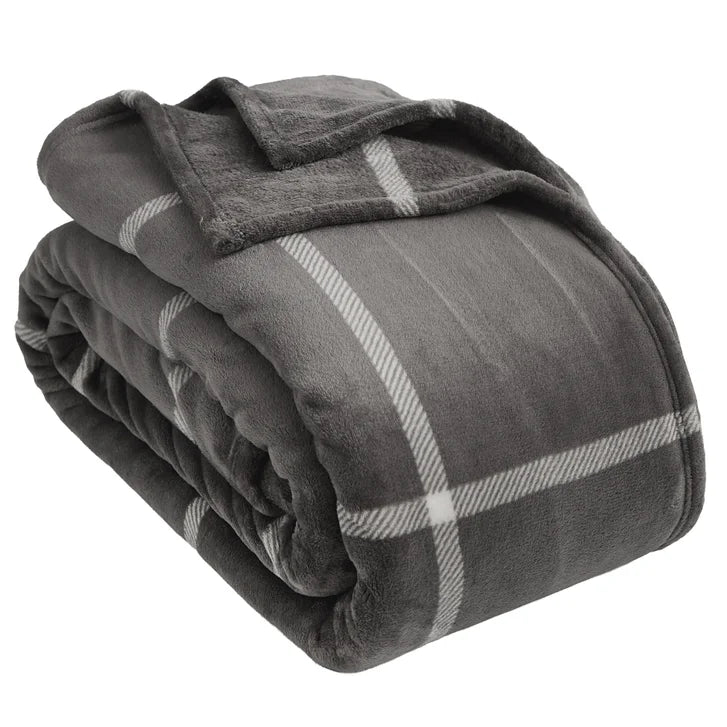 Roots Home Plush Blanket