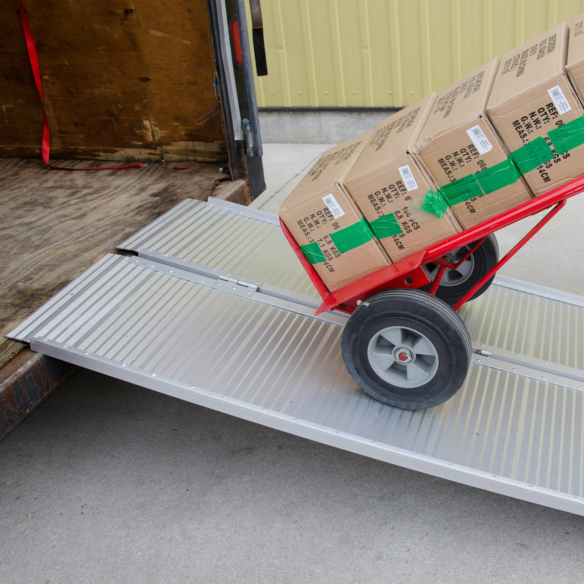 Erickson Bi-Fold Aluminum Cargo Ramp 544 kg (1200 lb.) Rated (Per pair)