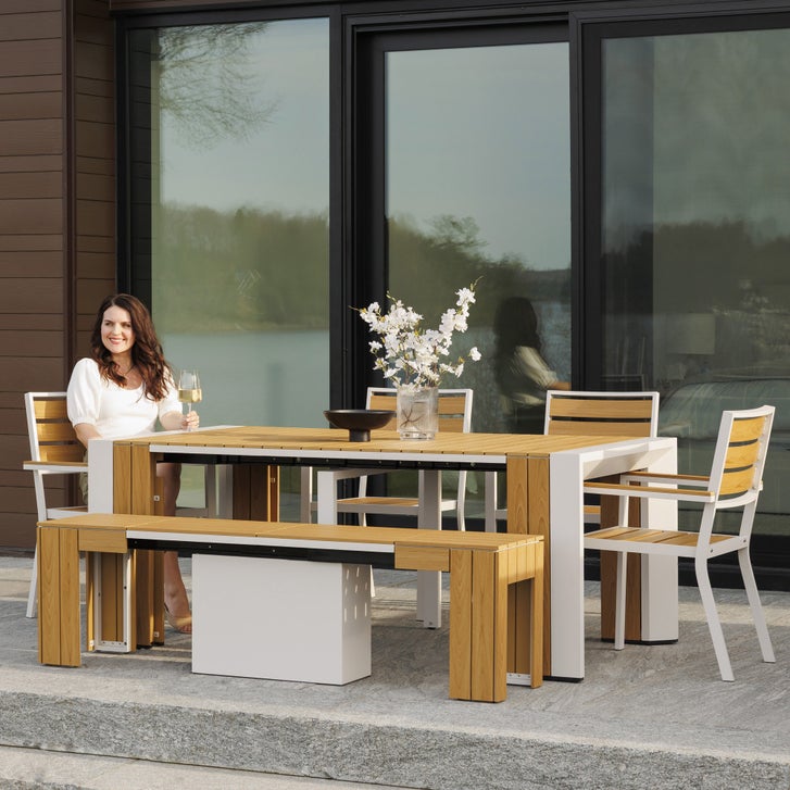 Transformer Table Extendable Outdoor Patio Dining Set