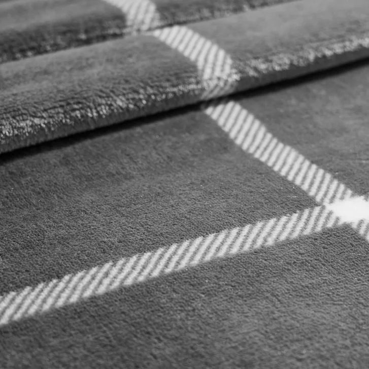 Roots Home Plush Blanket