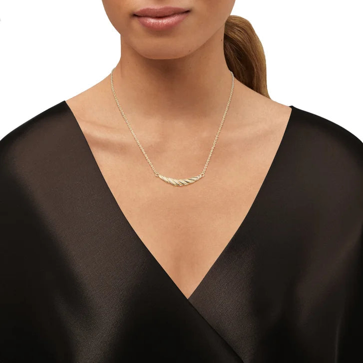 Scalloped Center Station Rope Chain Necklace in Yellow Gold