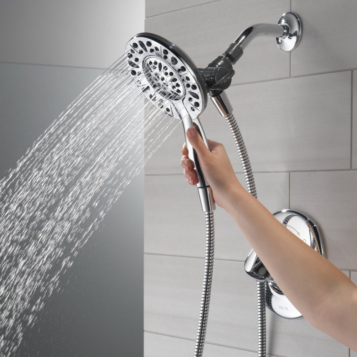 Delta Larkin Single Handle Tub and Shower Faucet