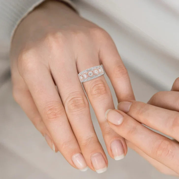 Round Brilliant Diamond Ring (0.92 ctw)