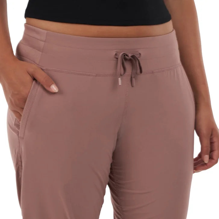 Kirkland Signature Women's Statement Capri