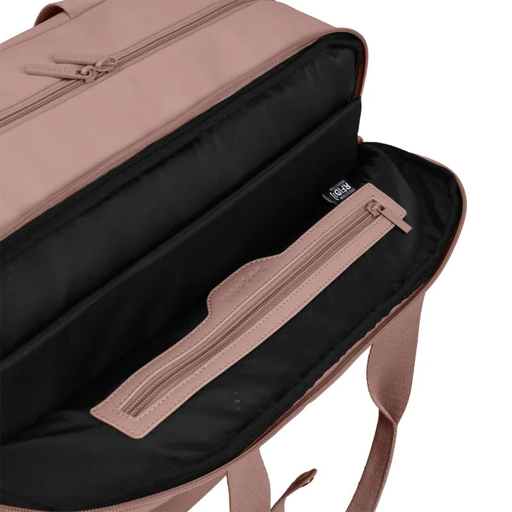 Bugatti - Sunnybrook Anti-Scratch Duffle Bag