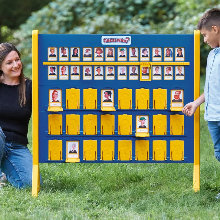 Hasbro - Giant Guess Who?