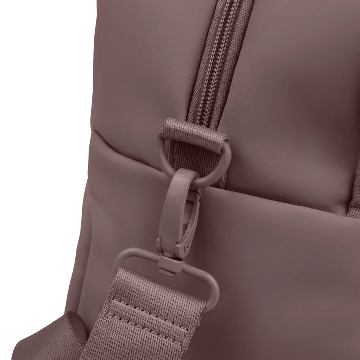 Bugatti - Sunnybrook Anti-Scratch Duffle Bag