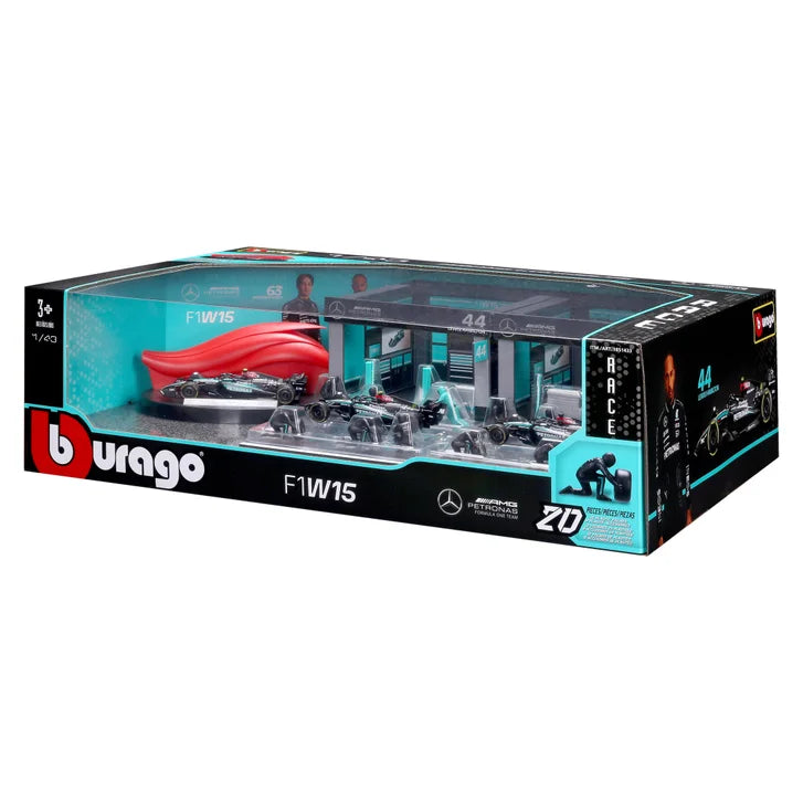 1:43 Mercedes Formula Racing Paddock