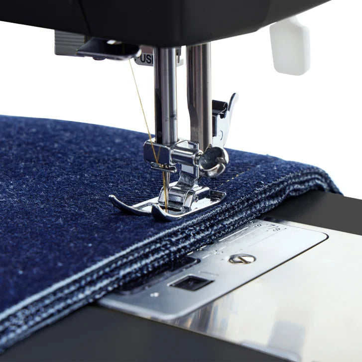 SINGER Heavy Duty 8832 Black Sewing Machine