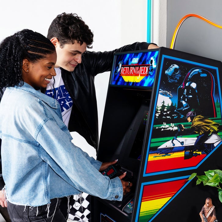 Basic Fun Classics Star Wars Ultra Series Arcade Machine