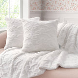 Casual Living Throw and Pillow Set, 3-piece