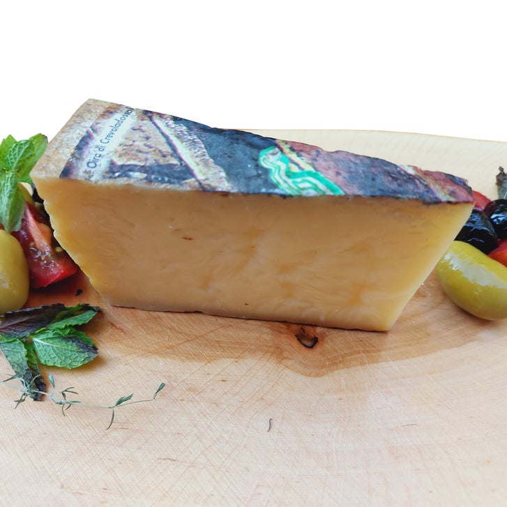 Aged European Cheese Selection, 2.9 kg