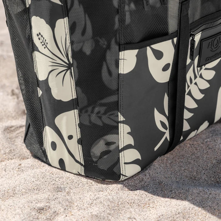 Aloha + CleverMade Collapsible Beach Tote