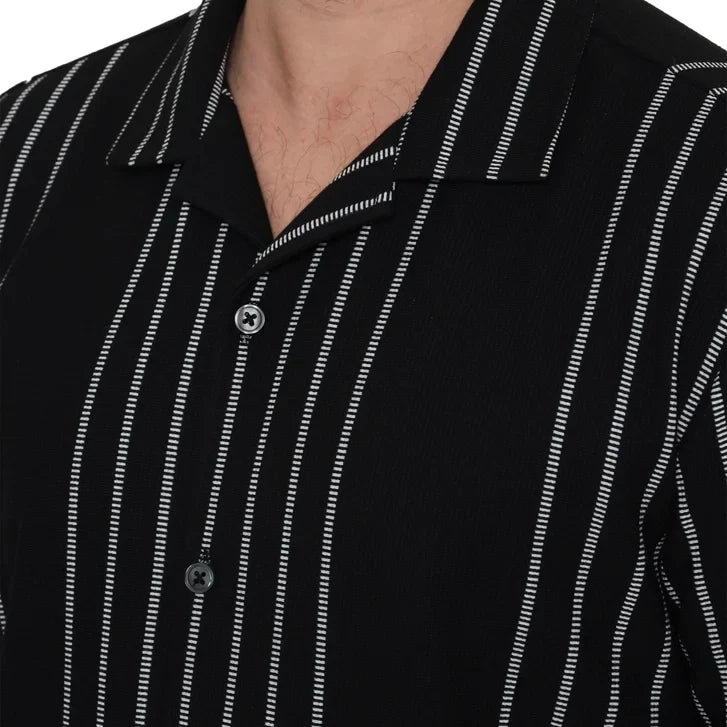 Ike Behar Men’s Vertical Stripe Textured Knit Polo Shirt
