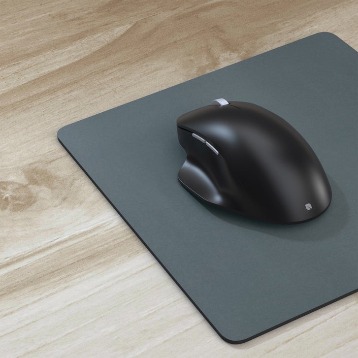 Incase Ergonomic Bluetooth BlueTrack Mouse