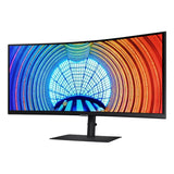 Samsung 34 in. UWQHD Curved Monitor (3440 × 1440)